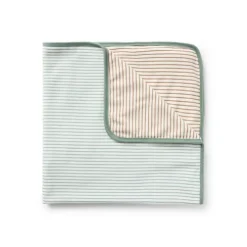 Baby blanket in Classic green