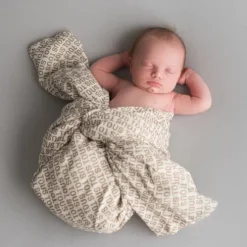 Baby muslin in Muse orange