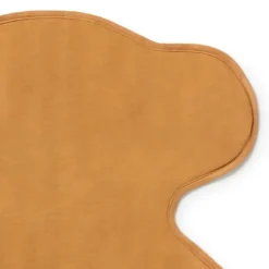 Bear-shaped travel changing mat in Trend orange
