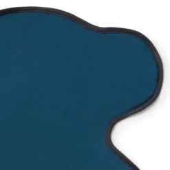 Bear-shaped travel changing mat in Trend navy