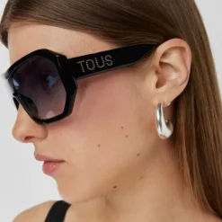 Czarne okulary przeciwsłoneczne Studs Mask