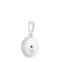 Srebrny wisiorek medalionowy z masą perłową, rodolitem i motywem misia z kolekcji Medallions